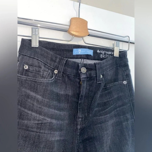 7 For All Mankind  B-Air High Waisted Ankle Jeans - Picture 5 of 8